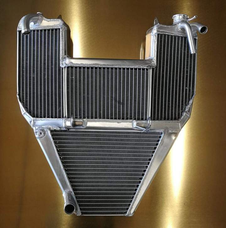 Réparation de radiateur de voiture Cusset