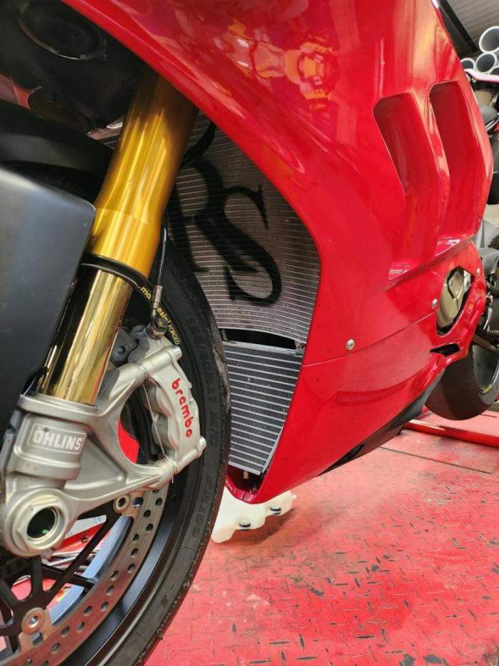 Réparation de radiateur moto Cusset